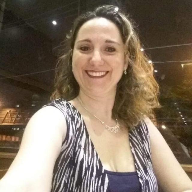 Dra. Adriana Cippiciani Ienna